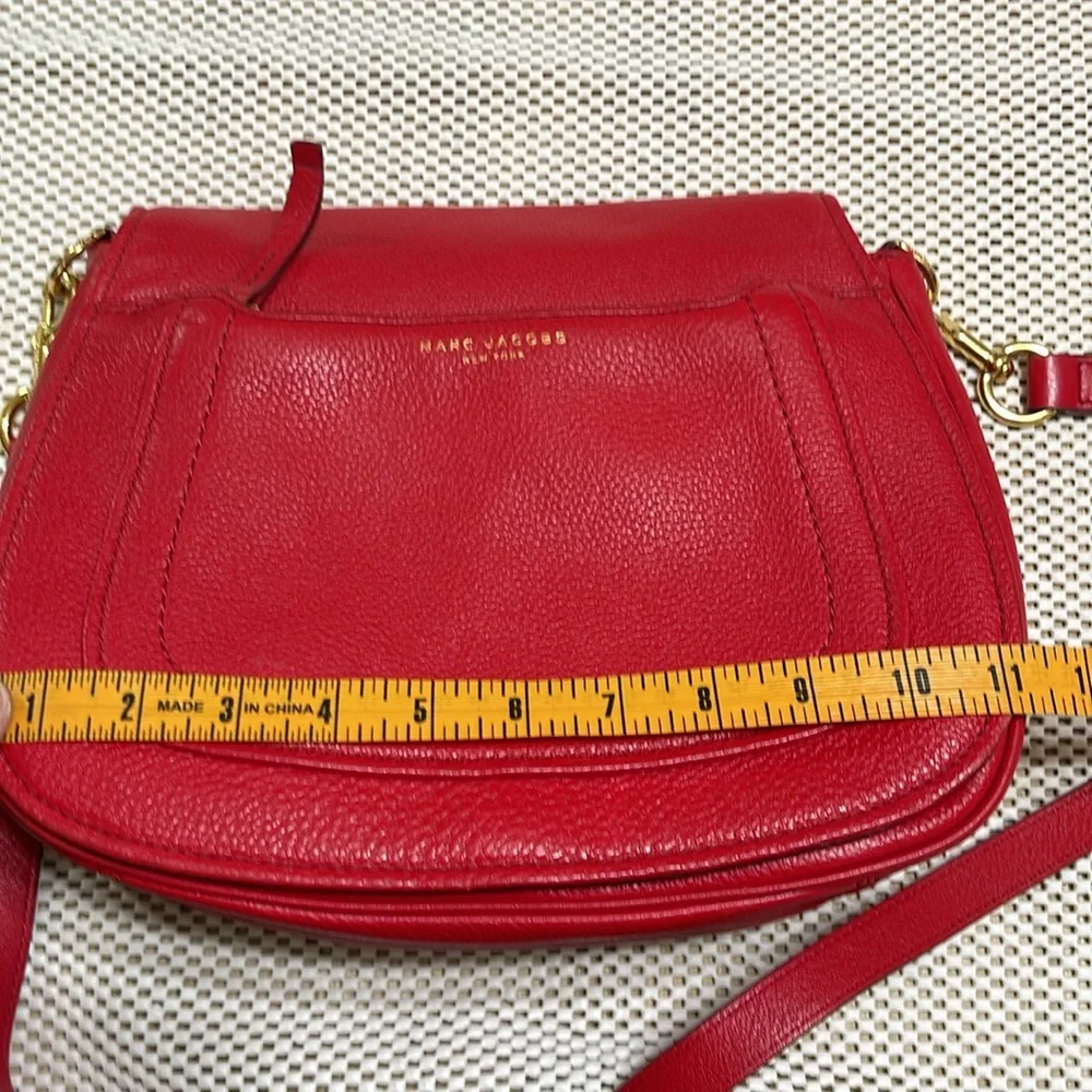 Marc Jacob’s Red Leather Empire City Crossbody Purse - Picture 11 of 15